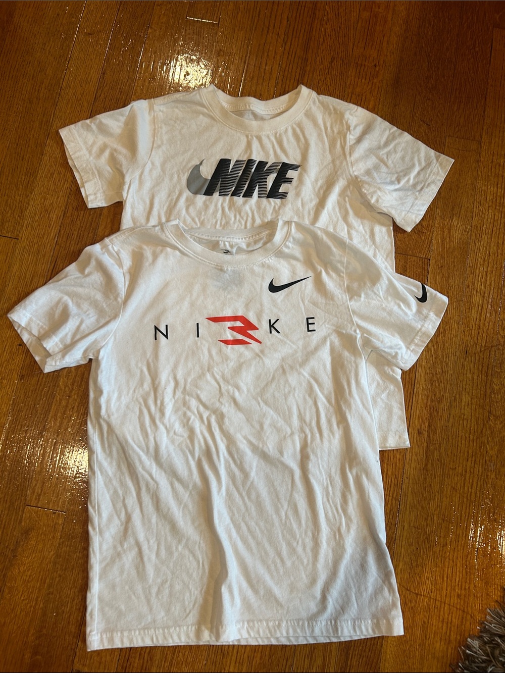 BUNDLE Nike White Short-Sleeve Tee
